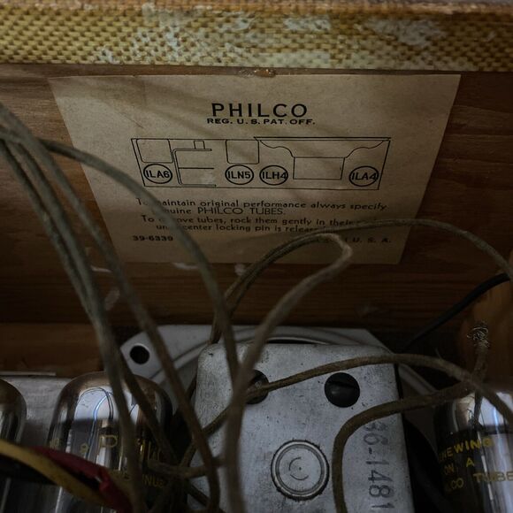 Vintage Super Cool Philco Radio 40-81 Parts/Restoration Project Tweed Untested - Picture 8 of 15